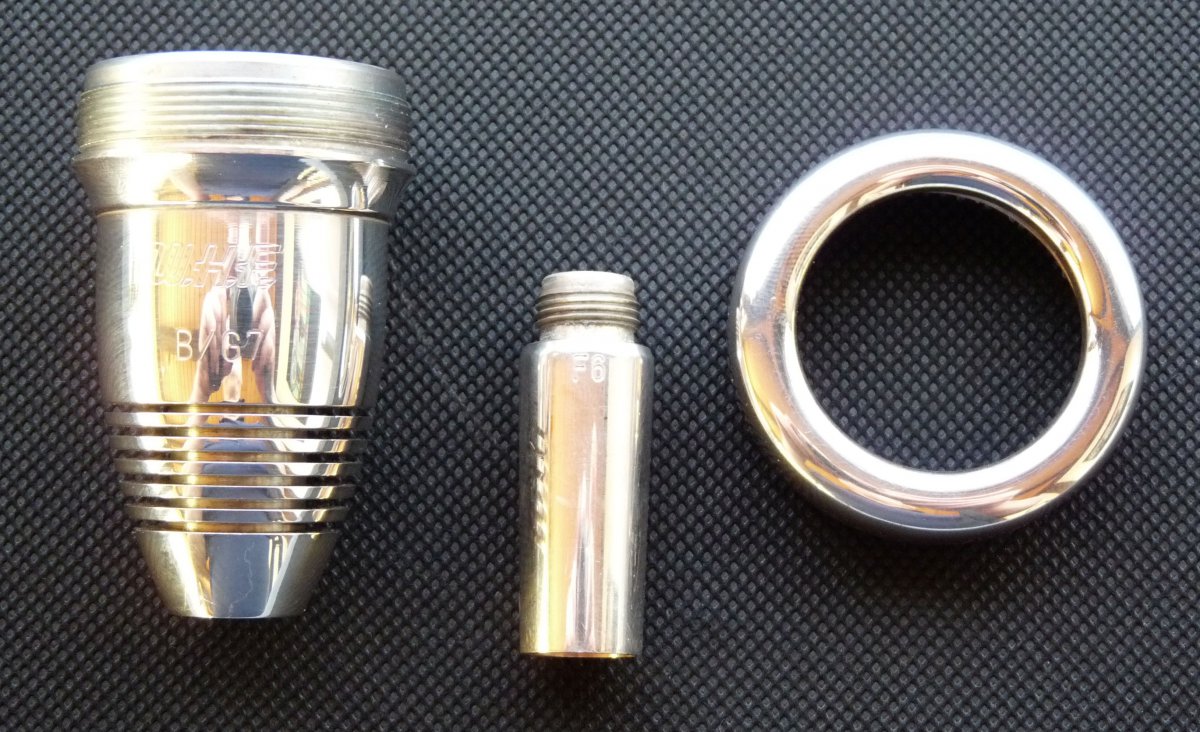 Biete Tuba Mundstück W.H.F. Franz Windhager, komplett Gr.7 (32,33mm